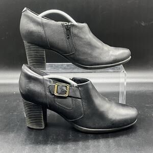 Clarks Clog Side Zip Heel Black Leather Buckle Women 8.5 M comfort casual